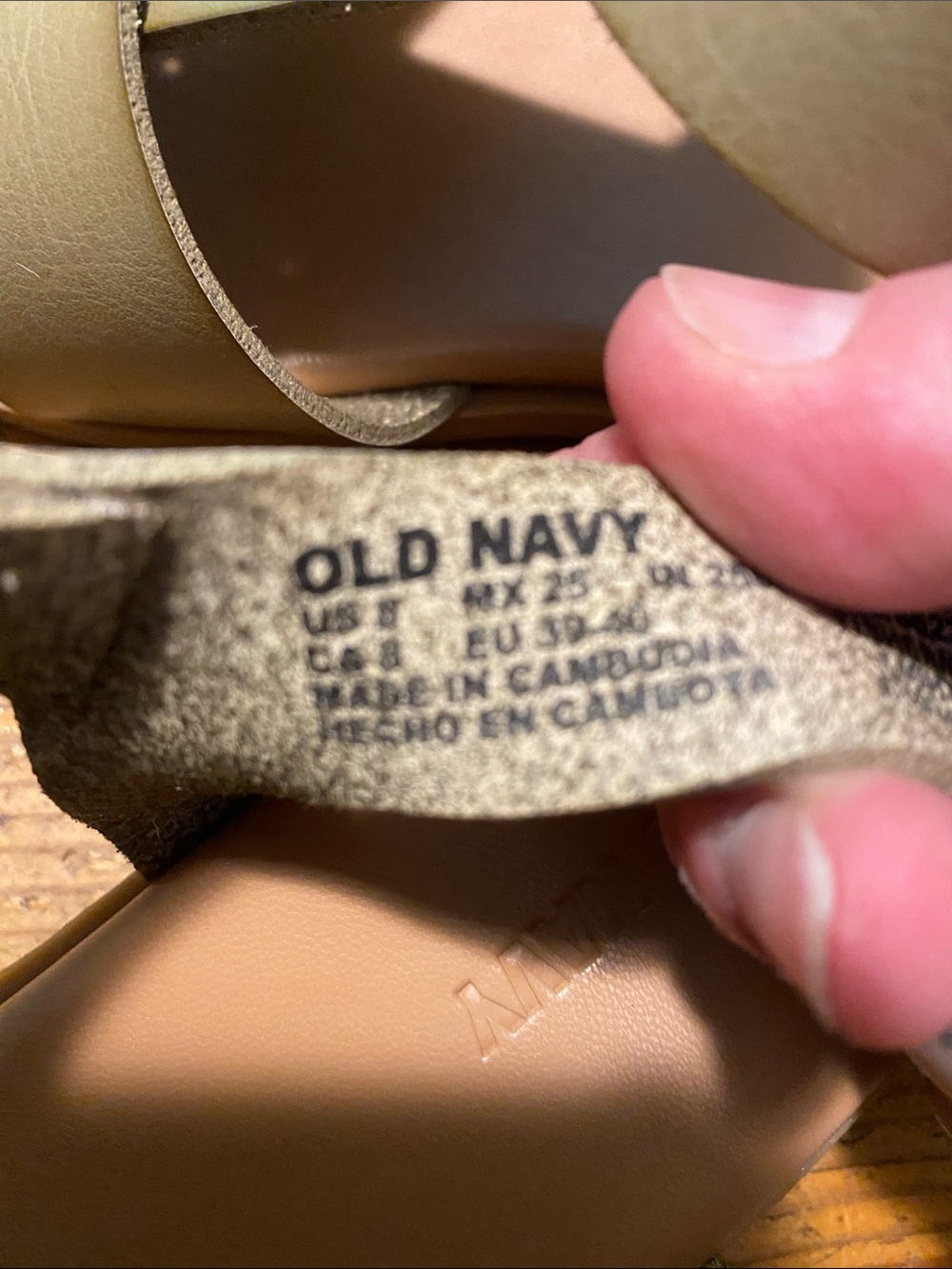 Old Navy Olive Fisherman Sandals - Picture 2 of 5